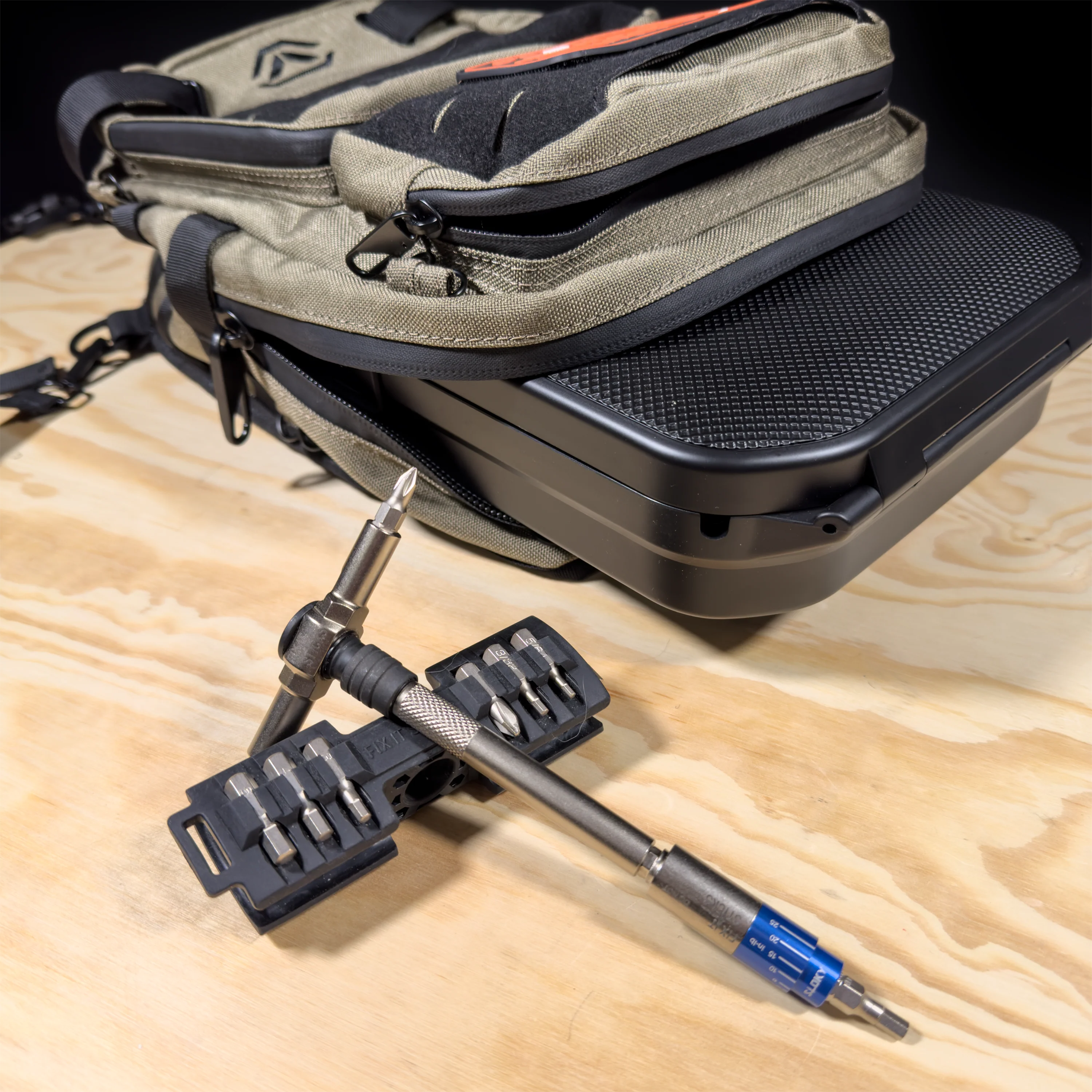 Compact Ratcheting Multi-Tool w/ Mini All-In-One Torque Driver and Belt Pouch - Image 2